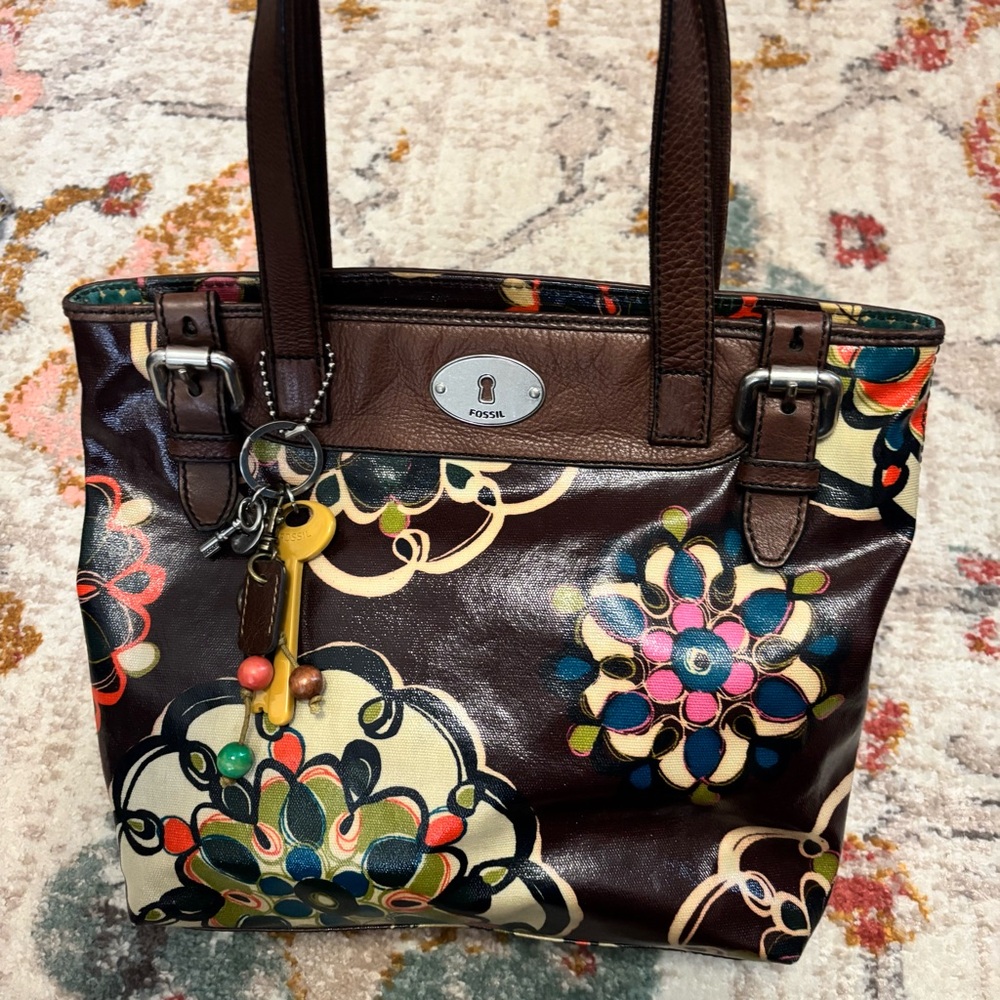 Fossil Key-Per Floral Tote